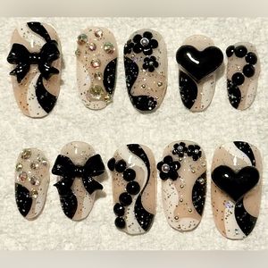 Handmade black and pink press on nails